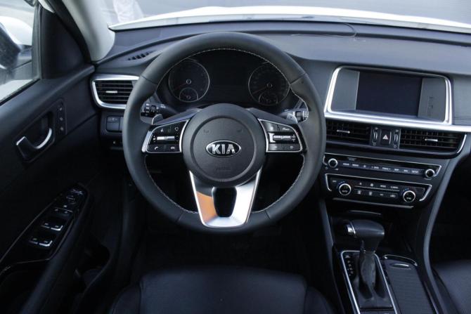 Kia Optima IV Рестайлинг с пробегом 2019 года, цена 1 845 000 рублей, 165617 км, седан, Автокод Объявления