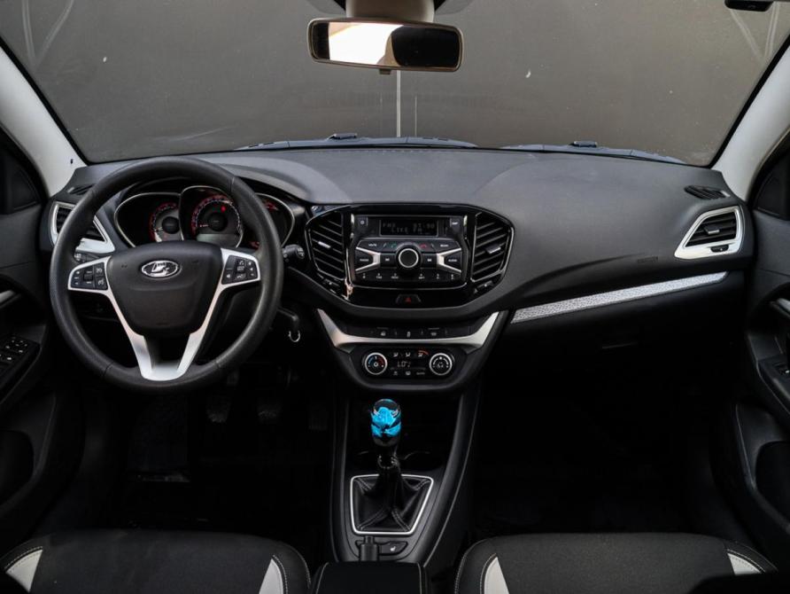 Lada (ВАЗ) Vesta I Москва  - изображение 10