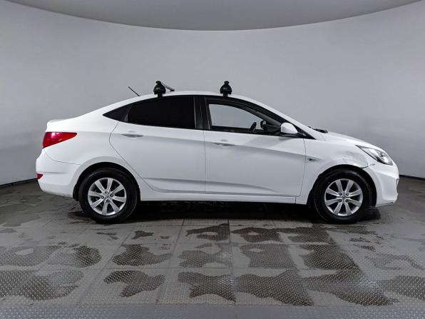 Hyundai Solaris I с пробегом 2012 года, цена 635 000 рублей, 231963 км, седан, Автокод Объявления