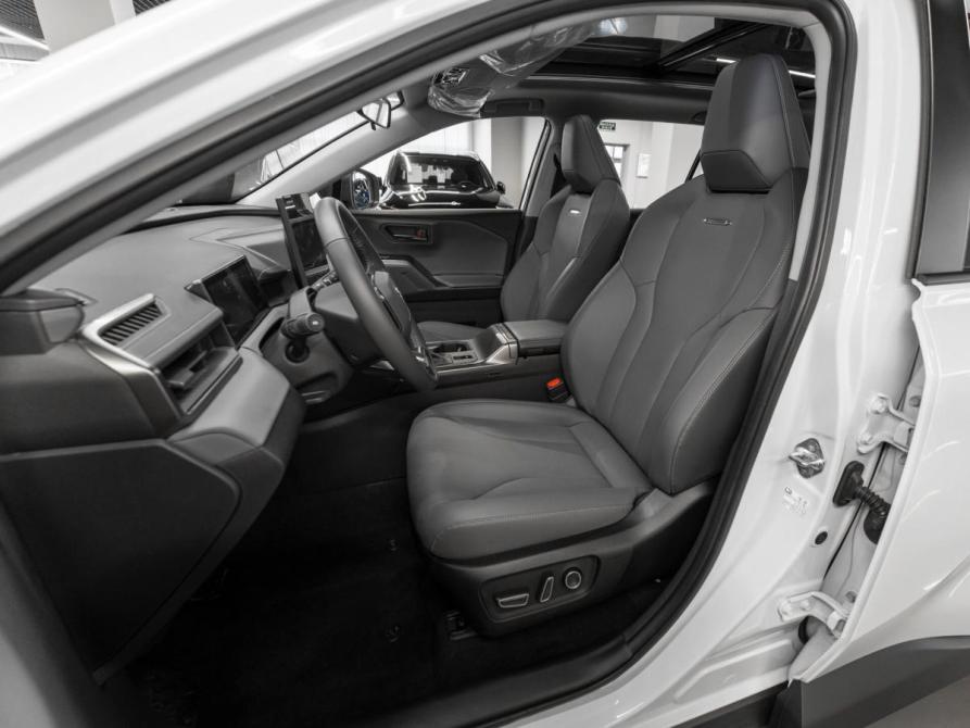 Toyota RAV4 VI (XA60) Москва  - изображение 9