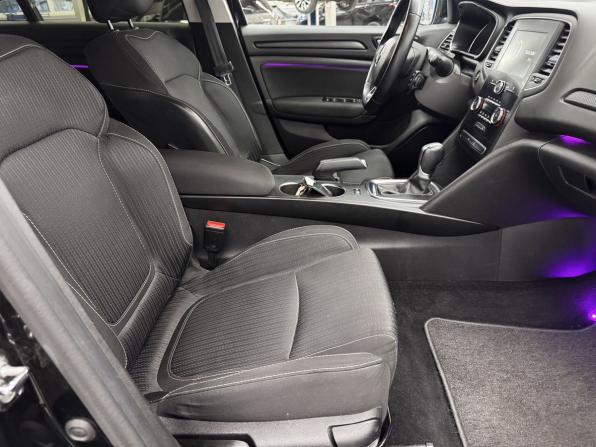 Renault Megane IV с пробегом 2019 года, цена 1 460 000 рублей, 137604 км, универсал, Автокод Объявления