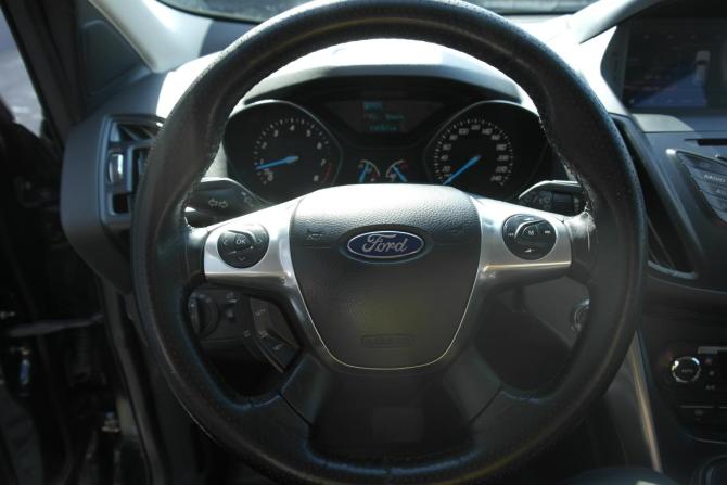 Ford Kuga II с пробегом 2014 года, цена 1 349 000 рублей, 146000 км, внедорожник, Автокод Объявления