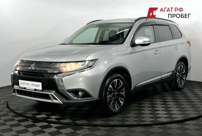 Mitsubishi Outlander III Рестайлинг 3 с пробегом 2021 года, цена 2 255 000 рублей, 141983 км, внедорожник, Автокод Объявления