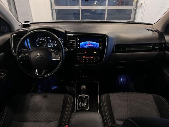 Mitsubishi Outlander III Рестайлинг 3 с пробегом 2019 года, цена 2 542 000 рублей, 90466 км, внедорожник, Автокод Объявления