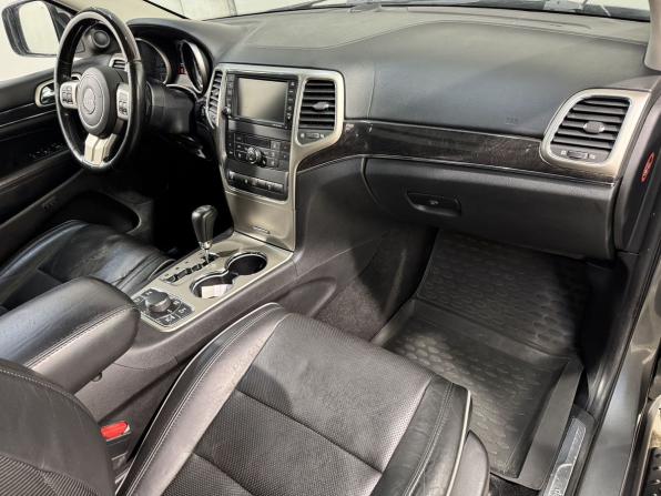 Jeep Grand Cherokee IV (WK2) с пробегом 2011 года, цена 1 599 800 рублей, 219000 км, внедорожник, Автокод Объявления