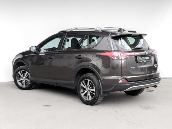 Toyota RAV4 IV (XA40) Рестайлинг с пробегом 2018 года, цена 2 160 000 рублей, 193978 км, внедорожник, Автокод Объявления