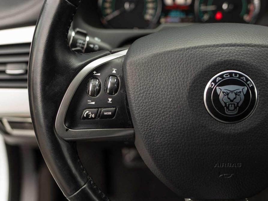Jaguar XF I Рестайлинг Новосибирск  - изображение 18