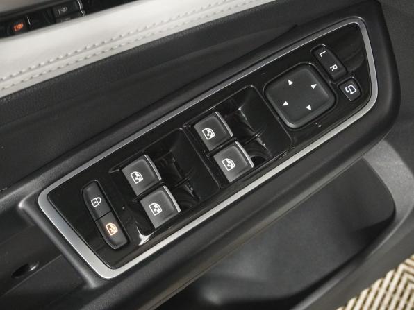 Jetta VS5 I Рестайлинг с пробегом 2023 года, цена 2 104 000 рублей, 40456 км, внедорожник, Автокод Объявления