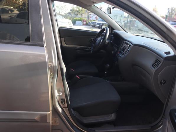Kia Rio II Рестайлинг с пробегом 2010 года, цена 581 000 рублей, 200000 км, седан, Автокод Объявления