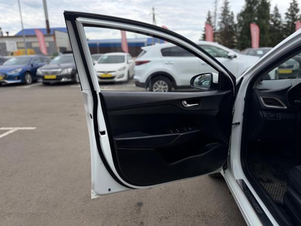 Hyundai Solaris II Рестайлинг с пробегом 2021 года, цена 1 670 000 рублей, 62644 км, седан, Автокод Объявления