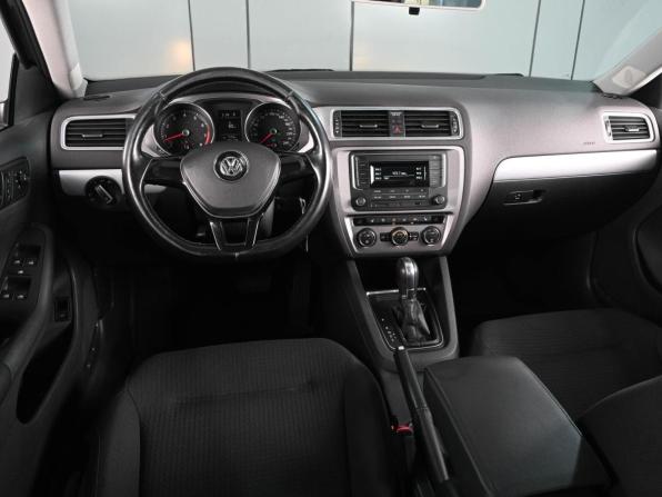 Volkswagen Jetta VI Рестайлинг с пробегом 2017 года, цена 1 369 000 рублей, 224138 км, седан, Автокод Объявления
