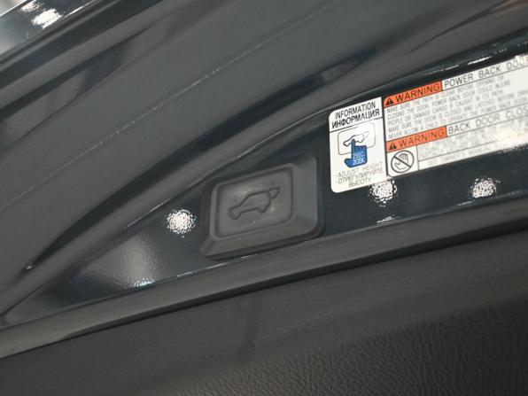 Toyota RAV4 IV (XA40) Рестайлинг с пробегом 2016 года, цена 2 300 000 рублей, 212767 км, внедорожник, Автокод Объявления