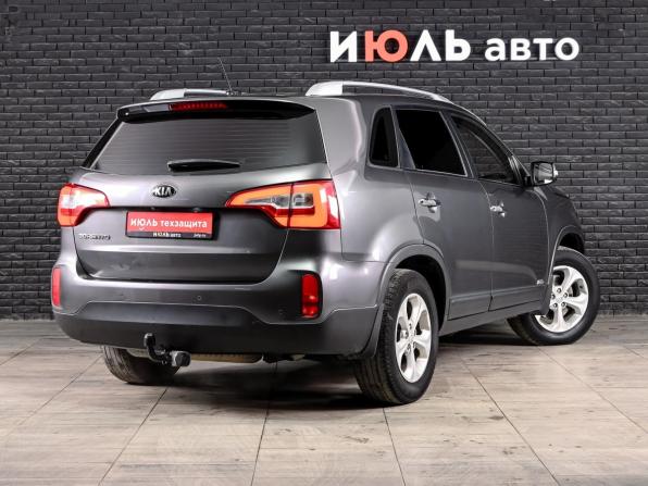 Kia Sorento II Рестайлинг с пробегом 2015 года, цена 1 900 000 рублей, 216462 км, внедорожник, Автокод Объявления