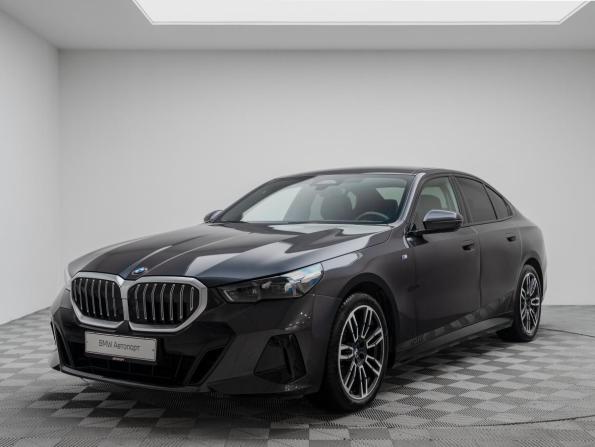 BMW 5 серии VIII (G60/G61/G68) с пробегом 2023 года, цена 7 800 000 рублей, 37655 км, седан, Автокод Объявления