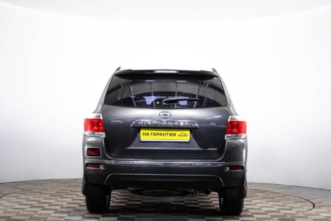 Toyota Highlander II (XU40) с пробегом 2011 года, цена 1 999 000 рублей, 298500 км, внедорожник, Автокод Объявления