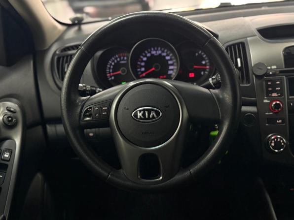 Kia Cerato II с пробегом 2011 года, цена 900 000 рублей, 133939 км, седан, Автокод Объявления