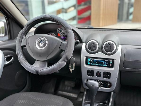 Renault Sandero I с пробегом 2013 года, цена 779 000 рублей, 102757 км, хэтчбек, Автокод Объявления