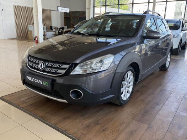 Dongfeng H30 Cross с пробегом 2015 года, цена 609 000 рублей, 151384 км, хэтчбек, Автокод Объявления