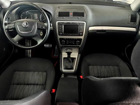 Skoda Octavia II (A5) Рестайлинг с пробегом 2012 года, цена 760 000 рублей, 193464 км, лифтбек, Автокод Объявления