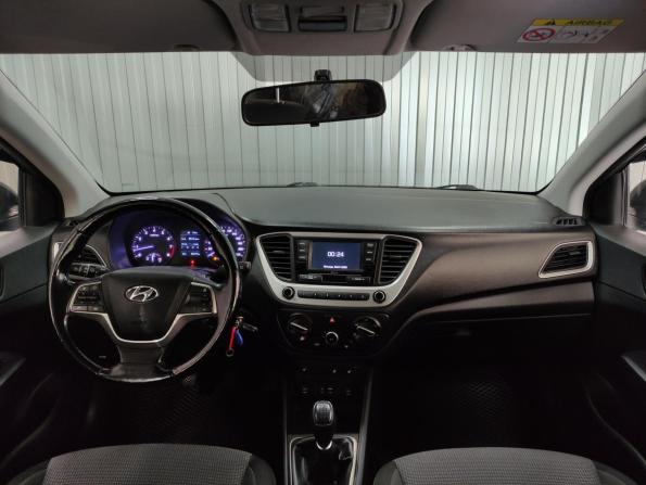 Hyundai Solaris II с пробегом 2018 года, цена 1 180 000 рублей, 86818 км, седан, Автокод Объявления