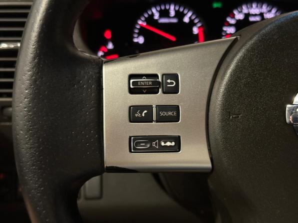 Nissan Pathfinder III Рестайлинг с пробегом 2012 года, цена 1 800 000 рублей, 170705 км, внедорожник, Автокод Объявления