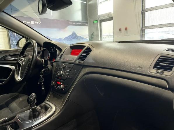 Opel Insignia I с пробегом 2013 года, цена 620 000 рублей, 240846 км, лифтбек, Автокод Объявления
