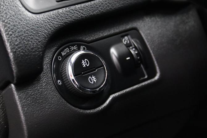 Opel Insignia I с пробегом 2012 года, цена 925 250 рублей, 181727 км, седан, Автокод Объявления