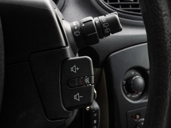 Renault Clio III с пробегом 2006 года, цена 389 030 рублей, 155238 км, хэтчбек, Автокод Объявления