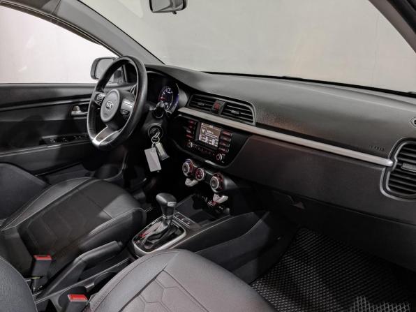 Kia Rio IV с пробегом 2019 года, цена 1 595 000 рублей, 55113 км, седан, Автокод Объявления