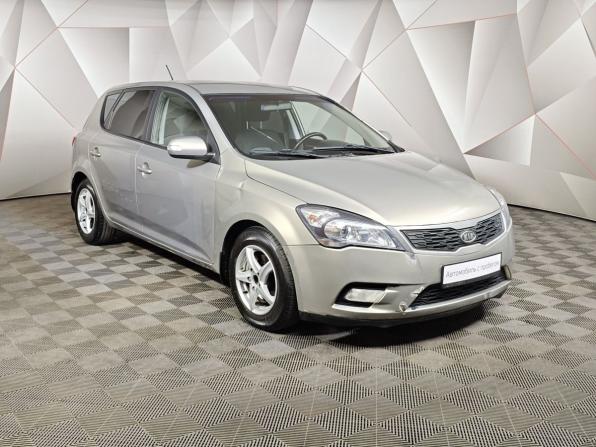 Kia Ceed I Рестайлинг с пробегом 2010 года, цена 575 000 рублей, 262826 км, хэтчбек, Автокод Объявления