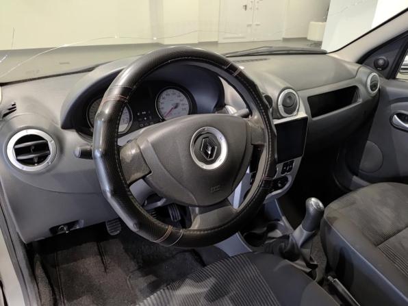 Renault Logan I Рестайлинг с пробегом 2012 года, цена 395 000 рублей, 287026 км, седан, Автокод Объявления
