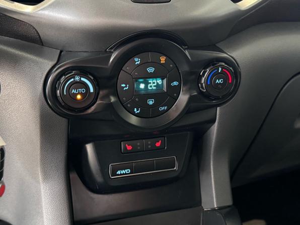 Ford EcoSport II с пробегом 2017 года, цена 1 235 000 рублей, 90845 км, внедорожник, Автокод Объявления