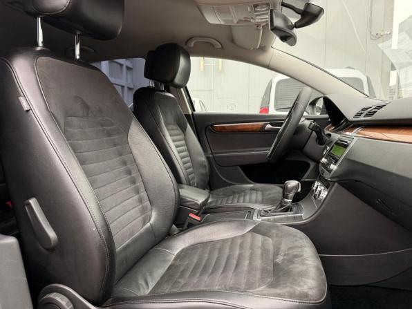 Volkswagen Passat B7 с пробегом 2012 года, цена 875 000 рублей, 259404 км, седан, Автокод Объявления
