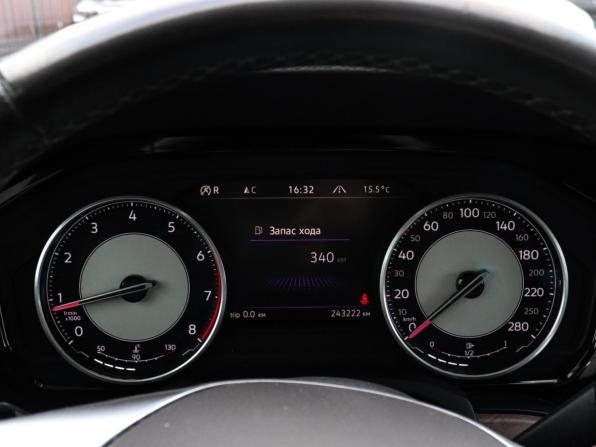 Volkswagen Touareg III с пробегом 2019 года, цена 3 497 000 рублей, 243220 км, внедорожник, Автокод Объявления