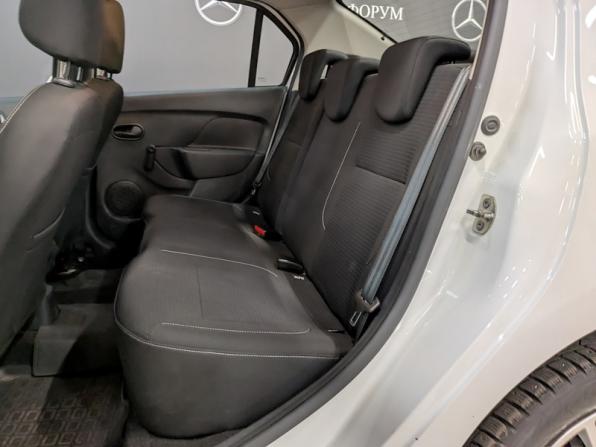 Renault Logan II Рестайлинг с пробегом 2022 года, цена 1 050 000 рублей, 145916 км, седан, Автокод Объявления