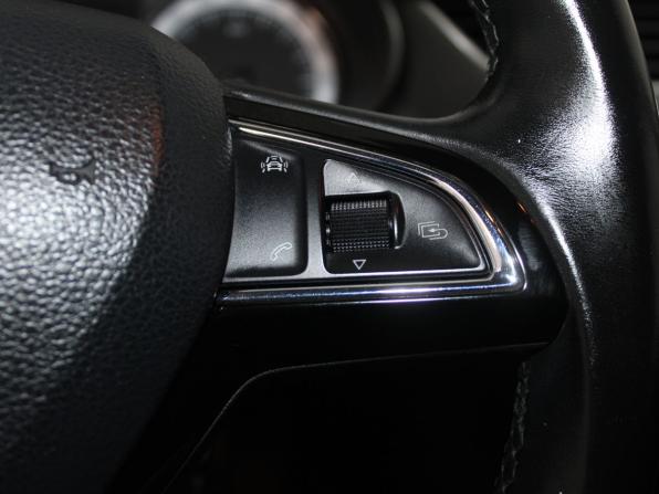Skoda Octavia III (A7) Рестайлинг с пробегом 2017 года, цена 1 749 900 рублей, 113366 км, лифтбек, Автокод Объявления