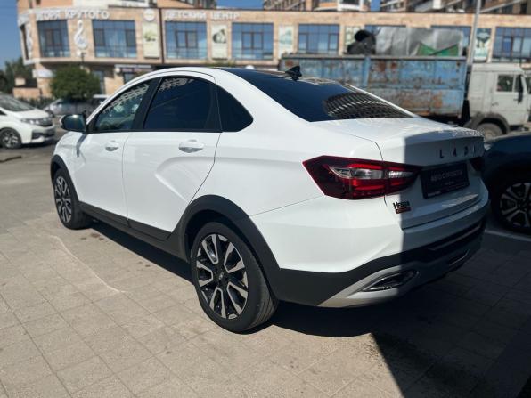 Lada (ВАЗ) Vesta I Рестайлинг (NG) с пробегом 2023 года, цена 1 280 000 рублей, 70000 км, седан, Автокод Объявления
