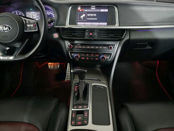 Kia Optima IV Рестайлинг с пробегом 2019 года, цена 1 769 000 рублей, 206227 км, седан, Автокод Объявления