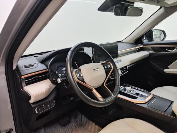 Haval Jolion I Рестайлинг с пробегом 2024 года, цена 2 400 000 рублей, 39622 км, внедорожник, Автокод Объявления