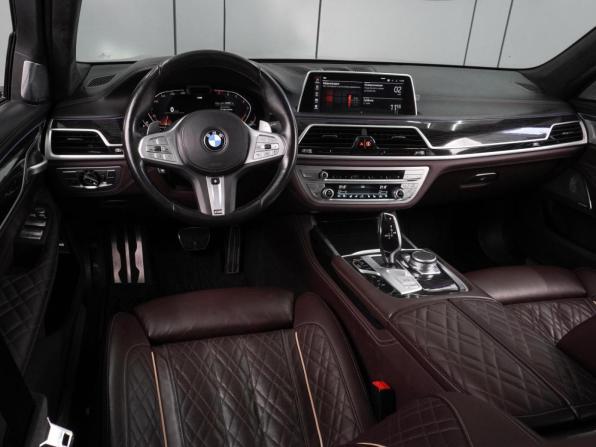 BMW 7 серии VI (G11/G12) Рестайлинг с пробегом 2022 года, цена 8 692 000 рублей, 50367 км, седан, Автокод Объявления