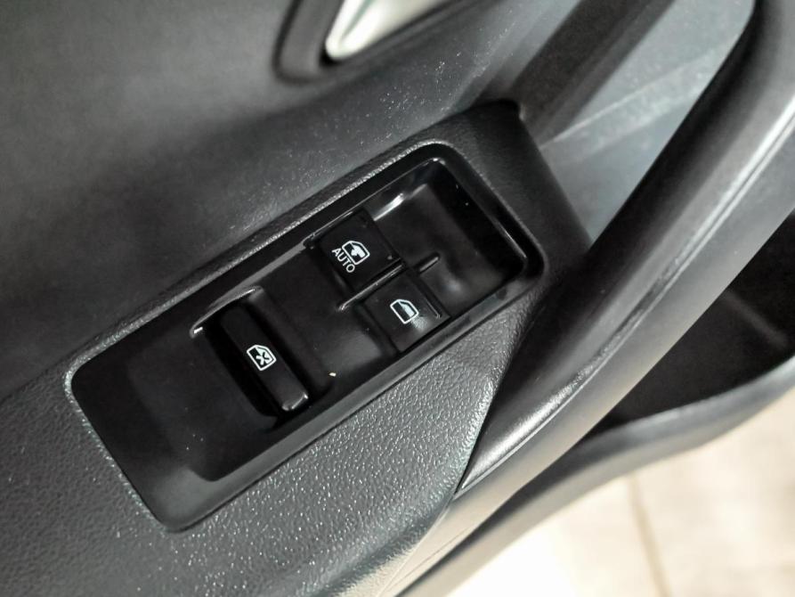 Volkswagen Polo V Рестайлинг Екатеринбург  - изображение 9