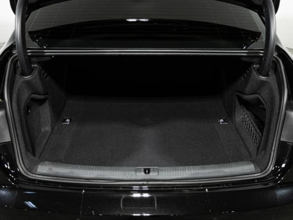 Audi A4 V (B9) с пробегом 2018 года, цена 2 399 700 рублей, 82552 км, седан, Автокод Объявления