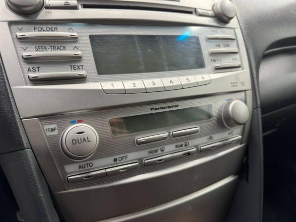 Toyota Camry VI (XV40) Рестайлинг с пробегом 2010 года, цена 1 037 000 рублей, 221611 км, седан, Автокод Объявления