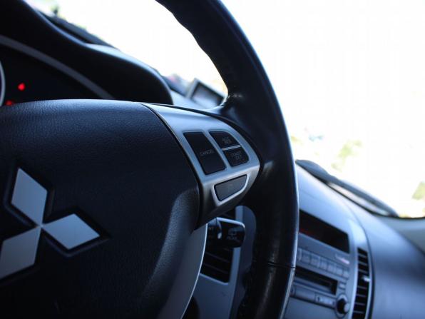 Mitsubishi Outlander II с пробегом 2008 года, цена 1 349 000 рублей, 86323 км, внедорожник, Автокод Объявления
