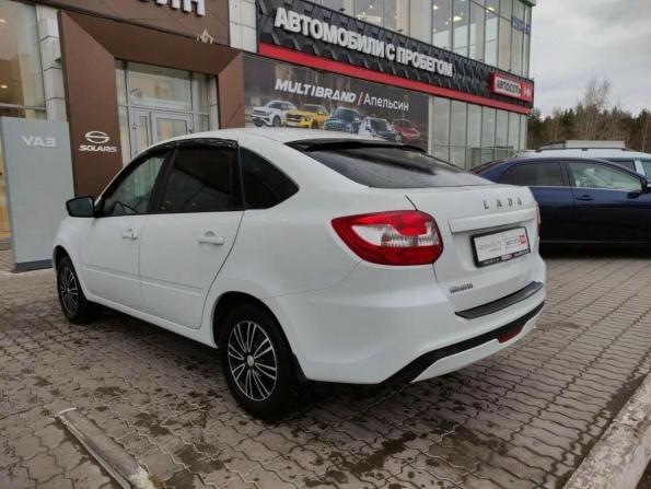Lada (ВАЗ) Granta I Рестайлинг с пробегом 2022 года, цена 589 550 рублей, 57000 км, хэтчбек, Автокод Объявления