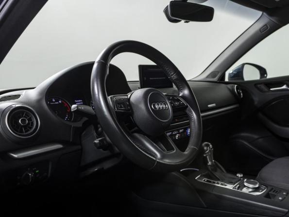 Audi A3 III (8V) Рестайлинг с пробегом 2019 года, цена 2 178 000 рублей, 47360 км, седан, Автокод Объявления