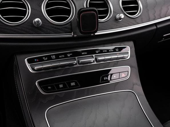 Mercedes-Benz E-Класс V (W213 S213 C238) Рестайлинг с пробегом 2021 года, цена 4 200 000 рублей, 271861 км, седан, Автокод Объявления
