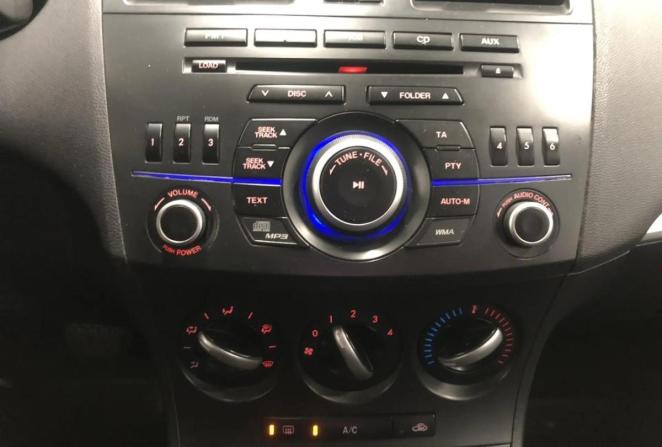 Mazda 3 II (BL) Рестайлинг с пробегом 2011 года, цена 949 000 рублей, 221093 км, седан, Автокод Объявления