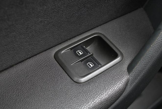 Skoda Yeti I Рестайлинг с пробегом 2016 года, цена 1 455 000 рублей, 54043 км, внедорожник, Автокод Объявления