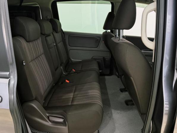 Honda Freed II с пробегом 2017 года, цена 1 430 000 рублей, 138500 км, компактвэн, Автокод Объявления